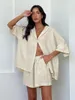 Kvinnors sömnkläder Marthaqiqi Casual Nightgowns Passar Half Sleeve Sexig Turn-Down Collar Pyjamas Shorts Summer Nightwear 2 Piece Set