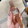 Модные женщины смотрят Quartz Movement Silver Gold Plord Watch Lady Square Танк из нержавеющей стали.