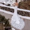 حديثة V-tech mermaid فستان الزفاف السباغيتي الأشرطة الدانتيل الدانتيل