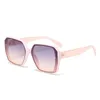 مصمم CE Sunglass for Women Retro Candy Color Lens Small Rectangle Sunglasses UV400 Protection Sun Glasses Eyewear Summer Beach Decoration Audrey Adumbral