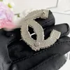 Luxe Merk Designer Letters Broche C Dubbele Letter Broches Kristallen Breastpin Leency Brosche Strass Pak Pin Sieraden Accessoires cadeaus voor vrouwen feest