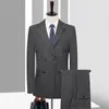 Abiti da uomo di alta qualità (pantaloni blazer) Stile italiano Moda Elegante Semplice Business Casual Gentiluomo Abito slim Due pezzi