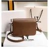 Teen triomphes Designer bag luxury leather 2024 New Hong Kong Gift Box Luxury Triumphal Arch Tofu Bag Leather One Shoulder Crossbody