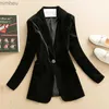 Trajes de mujer Blazers chaqueta Blazer de terciopelo para mujer chaqueta de traje de moda con bolsillo de un solo botón de alta calidad otoño 2021 nueva señora chaquetas formales sueltas CoatL240118