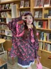 Bluzki damskie Korejepo Little świeże koszule Fragmentowane Koszulka Flower Doll Kobieta Koreańska luźna wszechstronna słodka wiek redukujący nadrukowany top szyi