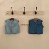 Weste 2023 Herbst neue Baby Ärmel und Denim Weste Solid Kleinkind Junge süße Taschenweste Jacke LDREN Casual Coat Säuglingsmädchen Weste H240508