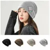 Bérets Striped Trined Hat Letter Fashion Woolen Pile Cap crâne Skull femelle / filles