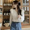 Blouses Femmes Doux Col En Dentelle Femmes Chemises Blanches Printemps Mode À Manches Longues Casual Chemisier En Mousseline De Soie Femme Coréen Chic Boutons Hauts