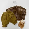 Kids Shirts 2023 Autumn New ldren Long Sleeve Lapel Shirts Cotton Boys Girls Vintage Striped Shirts Baby Cardigan Jacket Kids Clothes H240508