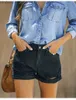 Shorts femininos 2023 verão venda quente preto e branco rasgado denim shorts para mulheres moda alta estiramento laminado bainha jeans shorts S-2XLL240119