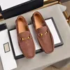 2024 Luxury Designer Men loafers skor blå orange moccasins italienska skor män klänning skor original manlig kontorsfest bröllop drive skor storlek 38-46