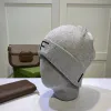 Designer Beanie Chapéu Marca De Luxo Letras Mens Chapéu De Malha Moda Cinza Algodão Bonnet Para Mulheres Gorros Quentes Ao Ar Livre Casual Quente Crânio Cap 4 Cores Presentes -3