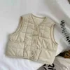 ウエストコート2023冬の新しい赤ちゃんの袖なし暖かいベスト幼児の女の子ファッションヴィンテージコーデュロイコートキッズプラスベルベット濃厚なカジュアルジャケットH240508