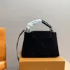 Capucines BB Bag Designer Women Leather Containt Counter Basdbody Mini Mm Black Wallet Bags Plate Beacs Handbag محفوظات مصممين