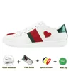 Lyxdesigner Casual Shoes Be E Ace Sneakers Low Mens Womens Shoes Högkvalitativa tiger broderade svarta vita gröna ränder som joggar Walking Outdoor Shoe Size35-45