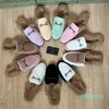 Designer -Hiver Luxe Lambswool Femmes Pantoufles Mode Cher Femmes Plat Teddy Slipper Scarpe Haute Qualité Lady Warm Mule Casual