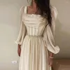 Partykleider Sulead Kleid Dubai Beige Kurzer arabischer Abend mit langen Ärmeln Quadratischer Ausschnitt Länge Midi Frauen Hochzeitskleider