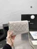 Bolso de diseñador Bolsos Bolso de diseñador de marca de lujo para mujer 2024 Nuevo Pequeño Bolso de cadena de celosía de diamante fragante Bolso de hombro CC Bolso cruzado qwertyui879