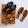 Designerskie kobiety na plaży Sandały Sandały Flip Slopy Slajdy dla kobiety kobiety Summer Casual Fashury Luksusowy klasyczny płaska skóra solidne domy buty pomarańczowe skórę 35-42