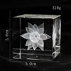 Arti e mestieri 1PC 50mm3D Cubo di cristallo inciso al laser Intaglio Loto Ornamento per la casa Decorazione del desktop Illuminazione fai-da-te Display Regalo artigianale creativo YQ240119