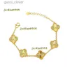 Bileklik Motif Moda Yaprağı Yonca Bileklik Lüks Yahudi Tasarımcı Kadın için 18K Gül Kapalı Gümüş Kabuk Kadınlar Altın Zincir Erkek Moda Müte Mücevherleri Cjeweler Parti Hediye