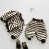 Hoodies Sweatshirts 2023 Winter New ldren Casual Striped Sweatshirt Kids Girls Plus Velvet Thick Tops Vintage Baby Boys Warm Sweatshirt Clothes H240508