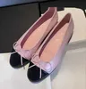 Paris Luxus-Designer-Schuhe, flache Ballettschuhe, Damen-Markenschuhe, gesteppte Leder-Ballettschuhe, Schleife, runder Kopf, formelle Damen-Lederschuhe, Abendschuhe