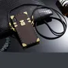 iPhone 15 14 Pro Max Designer Phone Case for Apple 13 12 11 Luxury Pu Leather Bristband Crossbody Trunkカードホルダー
