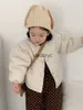 Vestes 2023 Hiver Nouveau bébé manteau à manches longues plus velours épaisse petite fille mignonne veste rembourrée pour tout-enfant solide manteau chauffant pour enfants vêtements h240508