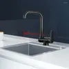 Grifos de cocina grifo del fregadero y grifo de agua fría dentro de la ventana lavabo plegable corto puede ser giratorio 360