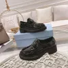 2024 Designer Comfort Monolit szczotkowane skórzane kobiety mokasyny Casual Buty Oxford Chunky Sneakers Luksusowa kobieta Klasyczne matowe trenerzy na zewnątrz