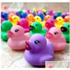 Brinquedos de banho 12pcs pato de borracha animais misturados natação água colorf float espremer som estridente brinquedo de banho para brinquedos de bebê4120976 drop deli dhoip