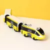 Kits de construção de modelo Trem elétrico de controle remoto 3 seções ligação magnética compatível brinquedo amarelo harmonia trem carro de madeira novo quente salevaiduryb