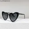 YSL Designer SL Solglasögon Luxury Brand Metal y älskar solglasögon Stil Ins Samma personliga hjärtformade solglasögon Modemän och kvinnliga glas med ruta 1 y4x2