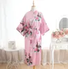 Großhandel Neue Frauen Japanische Kimono Robe Hohe Qualität Seide Lange Nachthemd Mode Druck Lose Bequeme Damen Pyjamas