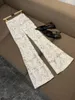 2024 Printemps Blanc / Noir Dentelle Florale Broderie Deux Pièces Pantalon Ensembles Manches Longues Revers Cranté Blazers Haut + Pantalon Long Ensemble Deux Pièces Costumes O4J152770