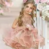 Sukienki dla dziewczynek różowa sukienka kwiatowa na aplikacje ślubne bez rękawów puszysty warstwowy warstwowy kolano długość księżniczki