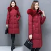 Dames Trenchcoats Winterparka Dames pufferjack 2024 Verdikte slanke katoenen vulling Warme bontkraag Jas met lange mouwen Bovenkleding