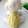 Cão vestuário doce capina vestido roupas de verão solto designer filhote de cachorro roupas floral colarinho princesa lanterna saia para cães pequenos roupas