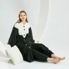 Nachtkleding voor dames 2024 in Europees-Amerikaans arctisch fluweel Mode warme loungewear-set Wintercontrastkleur kamerjasbroek