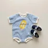 ROMMERS 2023 Été Nouveau bébé mignon Imprime Imprimé à manches courtes Bodys Bodys Coton Boddler Plaid Plaid Suit Nouw-Born Vêtements 0-24M H240508