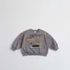 Sweats à capuche sweatshirts automne nouveau bébé mignon dessin animé imprimé pull infant boy car motif sweat-shirt pour tout-petit girl coton kids sweat décontracté h240508