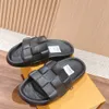 Desginer 2024 New Slippers Luxury Men Women Sandals Unisex Shoes Men Shoe Relief Slipper Foam Sandal Waterfront Mon rubber sandals beach sandal flip flop