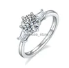 Band Ringen HanYu Klassieke Zes Klauw Drie Stenen RFor Vrouwen S925 Zilver 1Ct Ronde Moissanite Diamond WeddRings J240119