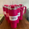 Starbucks 40oz Cosmo Pink Target Red H2.0 Rostfritt stål Tumblers Cups med silikonhandtag Lock Straw 2nd Generation Big Capacity Travel Car Mugs Vakuum Vattenflaska