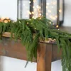 Fiori decorativi 1,5 M Ghirlanda di Natale artificiale Cipresso Aghi di pino stagionali Pianta verde verde Decorazione natalizia per la casa invernale