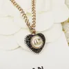 Taladre el collar de perlas 18 Estilo Venta al por mayor Diseñador de lujo Collares pendientes Marca Doble Letra Cadena Chapada Crysatl Rhinestone
