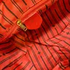 Design Handtaschen Frühling Neue Mode Einfache Umhängetasche mit großem Fassungsvermögen Trendige One-Shoulder-Taschen