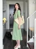 الفساتين غير الرسمية كسر اللباس الأزهار الفرنسية سيدة مزاج مشاهير الصيف ملمس خضراء راقية لطيفة
