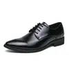 Grã-bretanha moda novos homens apontou preto marrom rendas até vestido casual sapatos de baile masculino formal casamento oxfords calçados